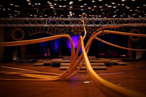 „Im diplomatischen Bereich verfolge China im Rahmen seiner Belt-and-Road-Initiative ambitionierte Pläne, um global Einfluss nehmen zu können.“ Foto: Robert Anders (Hamburg), CC BY 2.0 (https://creativecommons.org/licenses/by/2.0/deed.de) / Wikimedia Commons https://commons.wikimedia.org/wiki/File:Seidenstra%C3%9Fe_(16337013745).jpg Foto: Robert Anders (Hamburg), CC BY 2.0 (https://creativecommons.org/licenses/by/2.0/deed.de) / Wikimedia Commons